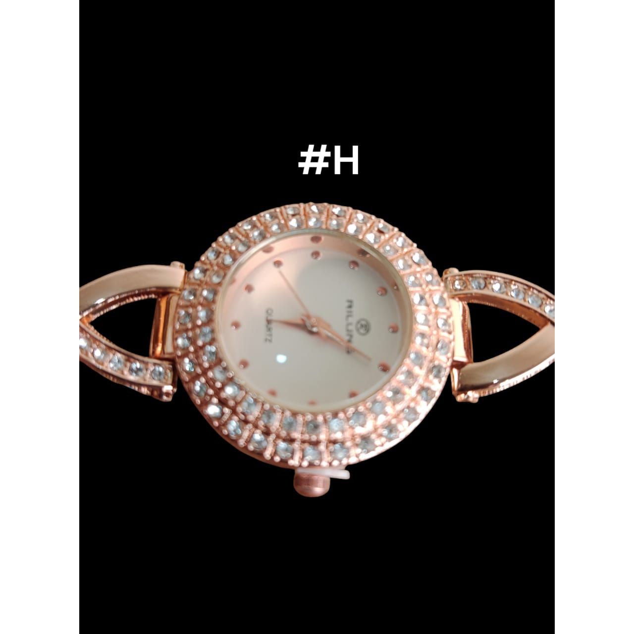 Luxury golden color lady watch- Fashion / inmall #h